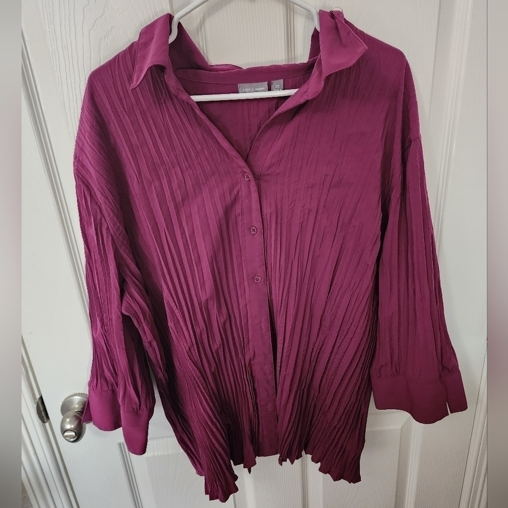 Apt 9 Woman Burgundy Button Down Blouse 3X